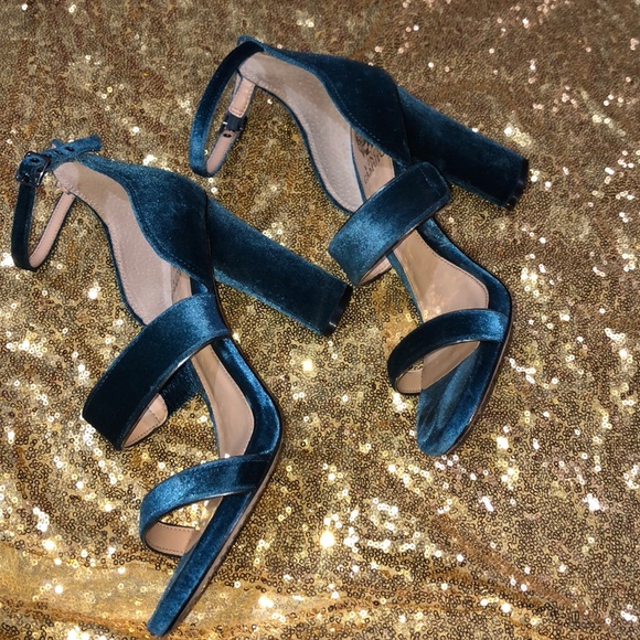 Vince Camuto Suede Blue Heels - Picture 3 of 5